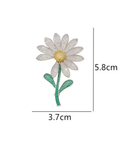 * Brooch: Daisy • NEW