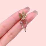 * Brooch: Crystal Carrot