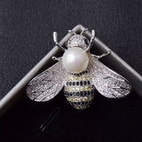 Brooch / Pin: Bumble Bee with Pearl