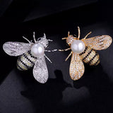 Brooch / Pin: Bumble Bee with Pearl